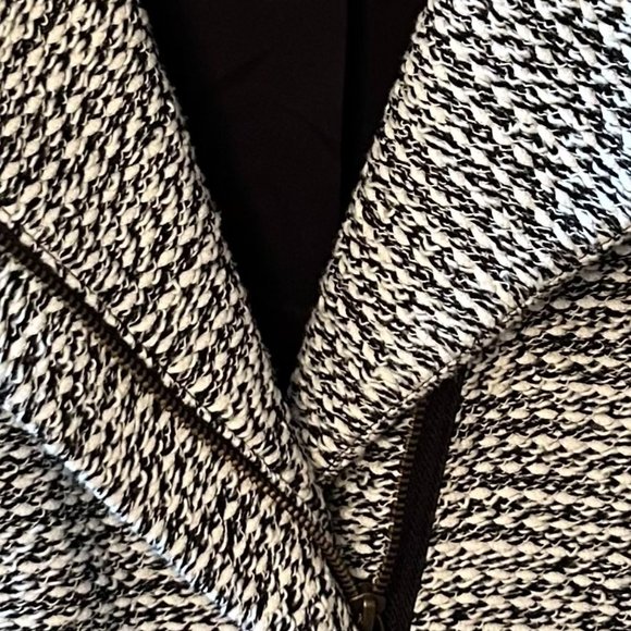 Jacket - Picture 4 of 4